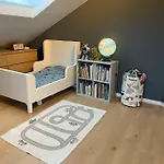 New And Spacious House With Fireplace